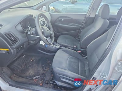 Zdjęcie 7 z 12 samochodu: 2014 KIA RIO LX VIN:KNADM4A39E6361086 - miniatura