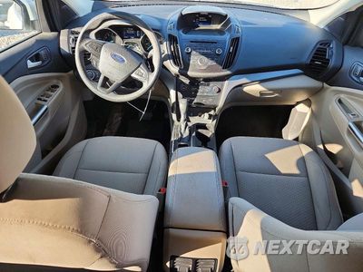 Zdjęcie 8 z 13 samochodu: 2017 FORD ESCAPE SE VIN:1FMCU0G90HUC56452 - miniatura