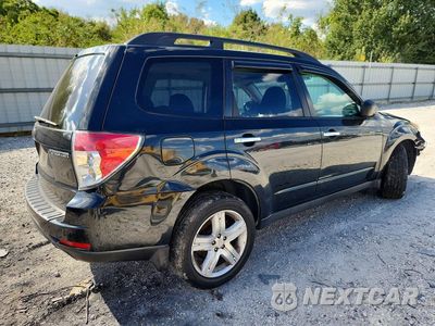 Trzecie zdjęcie samochodu z tyłu: 2010 SUBARU FORESTER 2.5X PREMIUM VIN:JF2SH6CC6AH720594 - miniatura