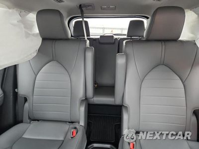 Zdjęcie 10 z 13 samochodu: 2024 TOYOTA HIGHLANDER XLE VIN:5TDKDRAHXRS050226 - miniatura