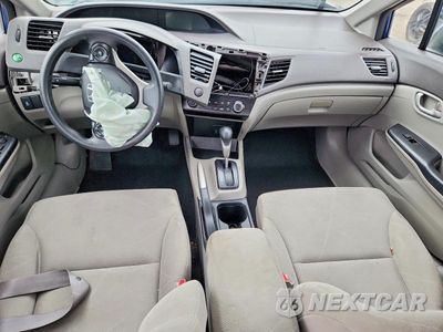 Zdjęcie 8 z 12 samochodu: 2012 HONDA CIVIC LX VIN:19XFB2F55CE075906 - miniatura