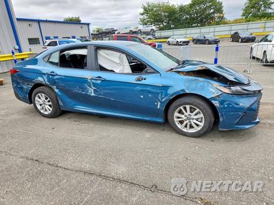 Czwarte zdjęcie samochodu z boku: 2026 TOYOTA CAMRY LE VIN:4T1DAACK7TU229088 - miniatura