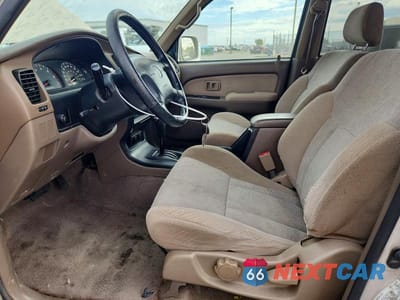 Zdjęcie 7 z 12 samochodu: 1999 TOYOTA 4RUNNER SR5 VIN:JT3GN86R3X0105912 - miniatura