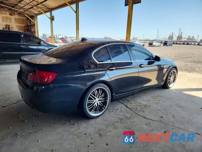 Trzecie zdjęcie samochodu z tyłu: 2012 BMW 528 XI VIN:WBAXH5C53CDW10514 - miniatura