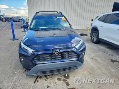 Piąte zdjęcie samochodu w środku: 2025 TOYOTA RAV4 XLE PREMIUM VIN:2T3C1RFVXSW388306 - miniatura