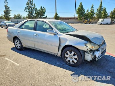 Czwarte zdjęcie samochodu z boku: 2003 TOYOTA CAMRY LE VIN:4T1BE32K53U742333 - miniatura