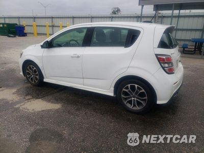 Drugie zdjęcie samochodu z przodu: 2019 CHEVROLET SONIC LT VIN:1G1JD6SB9K4138425 - miniatura