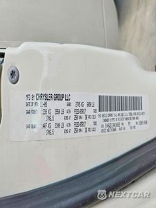 Zdjęcie 13 z 13 samochodu: 2010 VOLKSWAGEN ROUTAN SE VIN:2V4RW3D13AR184535 - miniatura