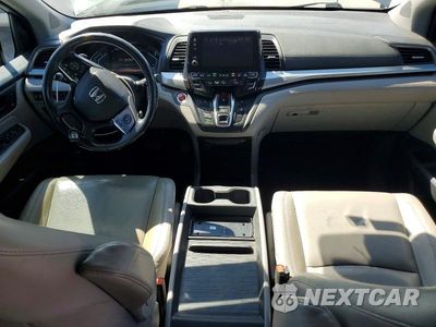 Zdjęcie 8 z 13 samochodu: 2018 HONDA ODYSSEY EXL VIN:5FNRL6H76JB079230 - miniatura