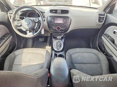 Zdjęcie 8 z 13 samochodu: 2017 KIA SOUL + VIN:KNDJP3A54H7418723 - miniatura