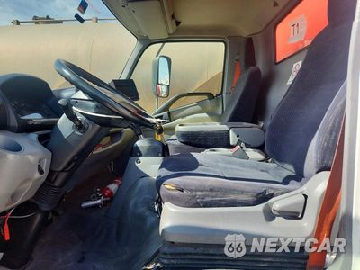 Zdjęcie 7 z 12 samochodu: 2018 HINO 195 BOX TRUCK VIN:JHHSDM2H2JK006327 - miniatura