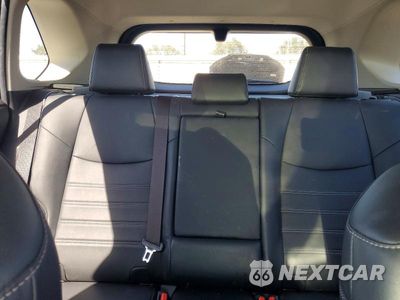 Zdjęcie 10 z 13 samochodu: 2019 TOYOTA RAV4 LIMITED VIN:JTMDWRFV8KD004137 - miniatura