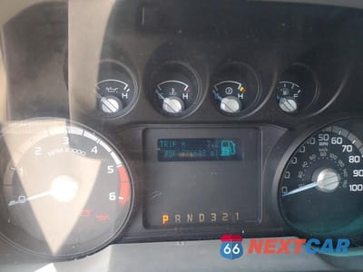 Zdjęcie 9 z 12 samochodu: 2013 FORD F550 SUPER DUTY VIN:1FDUF5GY1DEA43078 - miniatura