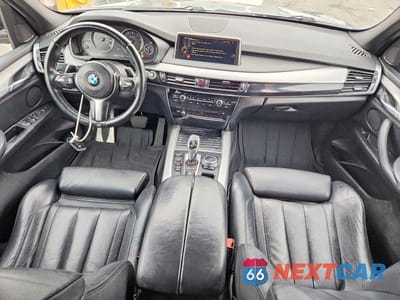 Zdjęcie 8 z 13 samochodu: 2014 BMW X5 XDRIVE35I VIN:5UXKR0C59E0C26469 - miniatura