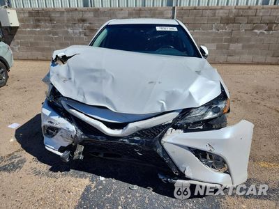 Piąte zdjęcie samochodu w środku: 2019 TOYOTA CAMRY XSE VIN:4T1B61HK1KU720997 - miniatura