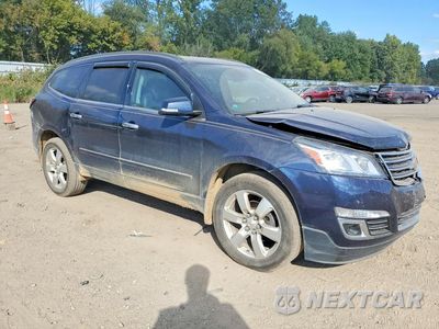 Czwarte zdjęcie samochodu z boku: 2016 CHEVROLET TRAVERSE LTZ VIN:1GNKRJKDXGJ170219 - miniatura