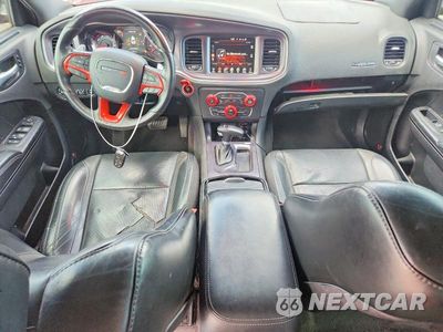 Zdjęcie 8 z 12 samochodu: 2016 DODGE CHARGER R/T VIN:2C3CDXCT3GH285836 - miniatura