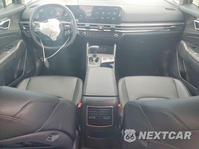 Zdjęcie 8 z 13 samochodu: 2026 KIA SPORTAGE EX VIN:5XYK33DF6TG439119 - miniatura