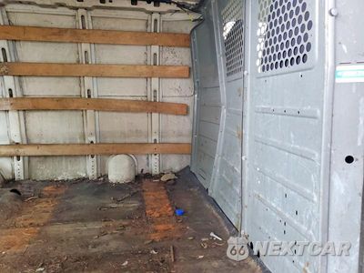 Zdjęcie 11 z 13 samochodu: 2017 GMC SAVANA 2500 CARGO DELIVERY VAN VIN:1GTW7AFF3H1906818 - miniatura