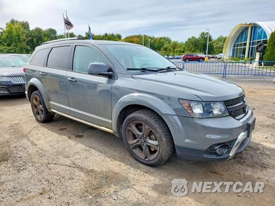 Czwarte zdjęcie samochodu z boku: 2019 DODGE JOURNEY CROSSROAD VIN:3C4PDDGG9KT794869 - miniatura