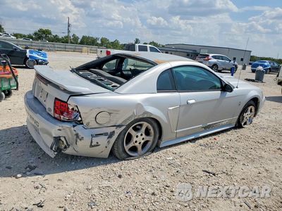 Trzecie zdjęcie samochodu z tyłu: 2003 FORD MUSTANG VIN:1FAFP40483F340293 - miniatura