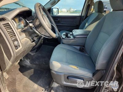 Zdjęcie 7 z 12 samochodu: 2018 RAM 1500 ST VIN:1C6RR7FG6JS150170 - miniatura