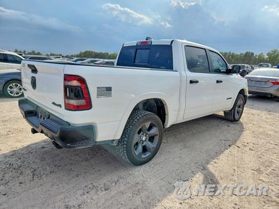 Trzecie zdjęcie samochodu z tyłu: 2021 RAM 1500 BIG HORN/LONE STAR VIN:1C6SRFFT7MN741622 - miniatura
