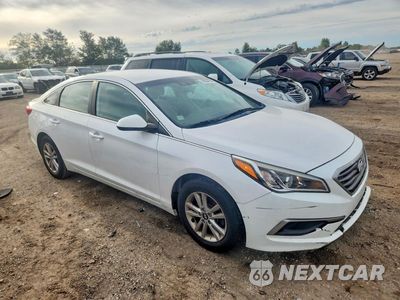 Czwarte zdjęcie samochodu z boku: 2017 HYUNDAI SONATA SE VIN:5NPE24AF8HH456367 - miniatura