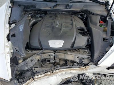 Zdjęcie 12 z 13 samochodu: 2013 PORSCHE CAYENNE VIN:WP1AF2A22DLA40114 - miniatura