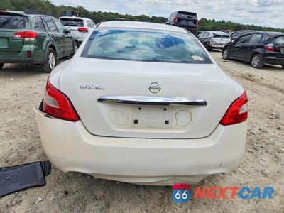 Zdjęcie 6 z 13 samochodu: 2009 NISSAN MAXIMA 3.5 S VIN:1N4AA51E39C834239 - miniatura