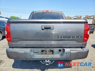 Zdjęcie 6 z 12 samochodu: 2017 TOYOTA TUNDRA PLATINUM VIN:5TFAY5F1XHX616074 - miniatura