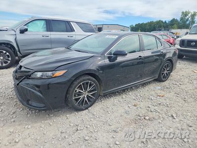 2024 TOYOTA CAMRY SE 4T1G11BK2RU129410 - główne zdjęcie licytacji z USA - miniatura