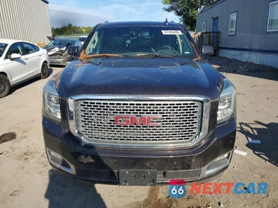Piąte zdjęcie samochodu w środku: 2016 GMC YUKON DENALI VIN:1GKS2CKJ2GR301048 - miniatura