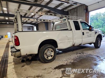 Trzecie zdjęcie samochodu z tyłu: 2009 FORD F250 SUPER DUTY VIN:1FTSX21R59EA59414 - miniatura