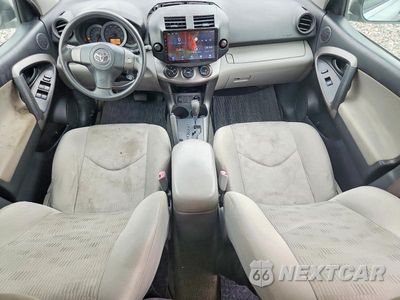 Zdjęcie 8 z 12 samochodu: 2010 TOYOTA RAV4 BASE VIN:JTMZF4DV6A5014637 - miniatura