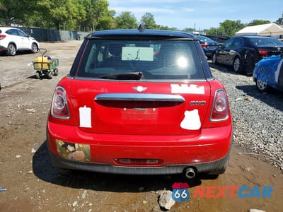 Zdjęcie 6 z 12 samochodu: 2012 MINI COOPER VIN:WMWSU3C5XCT258080 - miniatura