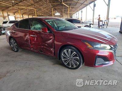Czwarte zdjęcie samochodu z boku: 2023 NISSAN ALTIMA SL VIN:1N4BL4EW0PN403337 - miniatura