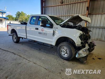 Czwarte zdjęcie samochodu z boku: 2022 FORD F250 SUPER DUTY VIN:1FT7X2B63NEF19819 - miniatura