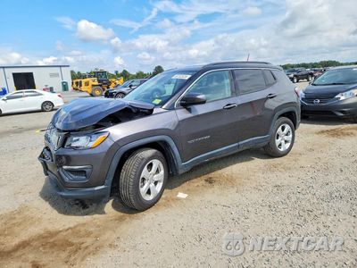 2019 JEEP COMPASS LATITUDE 3C4NJDBB1KT735889 - główne zdjęcie licytacji z USA - miniatura