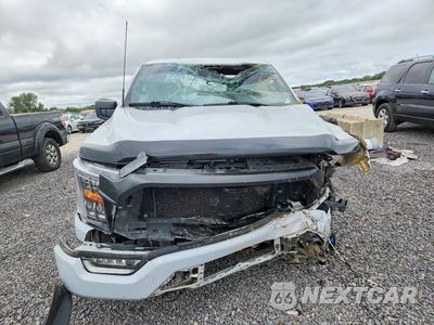 Piąte zdjęcie samochodu w środku: 2021 FORD F150 SUPERCREW VIN:1FTFW1E54MKE17389 - miniatura
