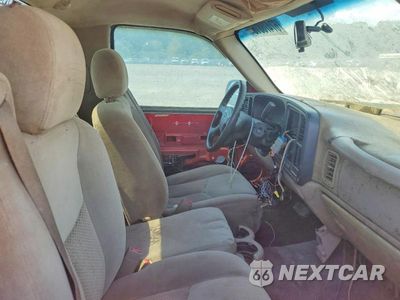Zdjęcie 10 z 12 samochodu: 2005 CHEVROLET SILVERADO C1500 VIN:1GCEC14X45Z306096 - miniatura