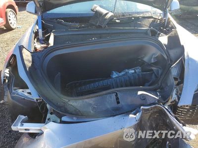 Zdjęcie 11 z 12 samochodu: 2025 TESLA MODEL Y VIN:7SAYGDED3SF236702 - miniatura