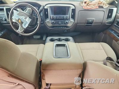 Zdjęcie 8 z 12 samochodu: 2018 CHEVROLET SILVERADO C1500 LT VIN:3GCPCRECXJG647659 - miniatura