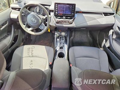 Zdjęcie 8 z 13 samochodu: 2020 TOYOTA COROLLA LE VIN:JTDEPRAE9LJ079036 - miniatura