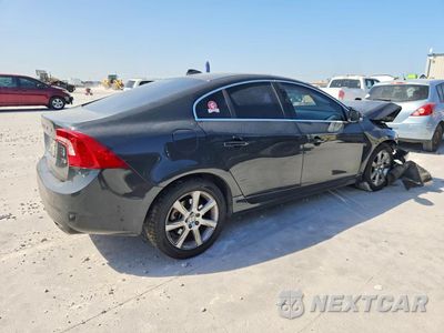 Trzecie zdjęcie samochodu z tyłu: 2016 VOLVO S60 PREMIER VIN:YV126MFK7G2401738 - miniatura