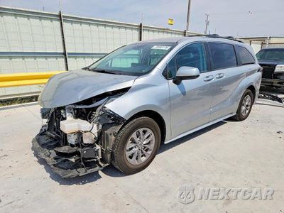 2024 TOYOTA SIENNA LE 5TDKSKFC0RS125770 - główne zdjęcie licytacji z USA - miniatura