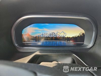 Zdjęcie 9 z 13 samochodu: 2023 CHEVROLET TAHOE K1500 HIGH COUNTRY VIN:1GNSKTKL2PR549370 - miniatura