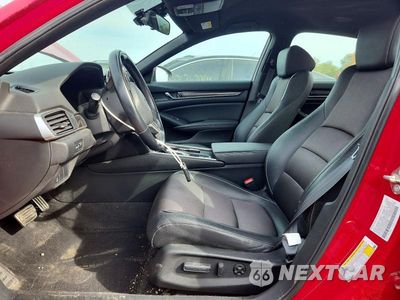 Zdjęcie 7 z 12 samochodu: 2019 HONDA ACCORD SPORT VIN:1HGCV1F33KA020960 - miniatura