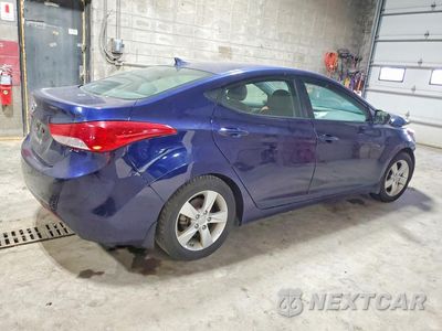 Trzecie zdjęcie samochodu z tyłu: 2013 HYUNDAI ELANTRA GLS VIN:5NPDH4AE8DH412154 - miniatura