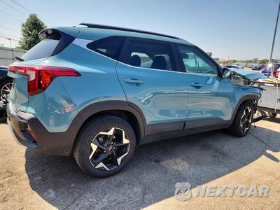 Trzecie zdjęcie samochodu z tyłu: 2024 KIA SELTOS EX VIN:KNDER2AA3R7596952 - miniatura